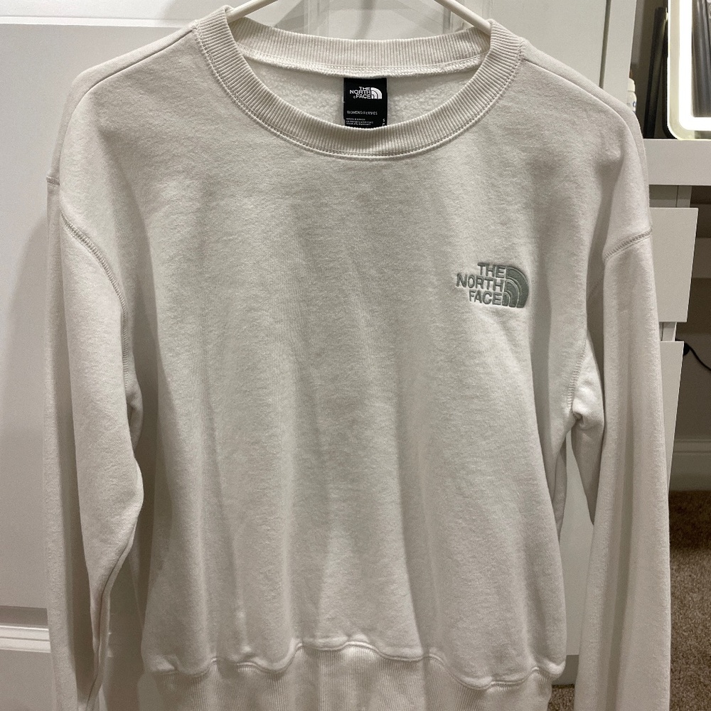 Womens North Face Crewneck